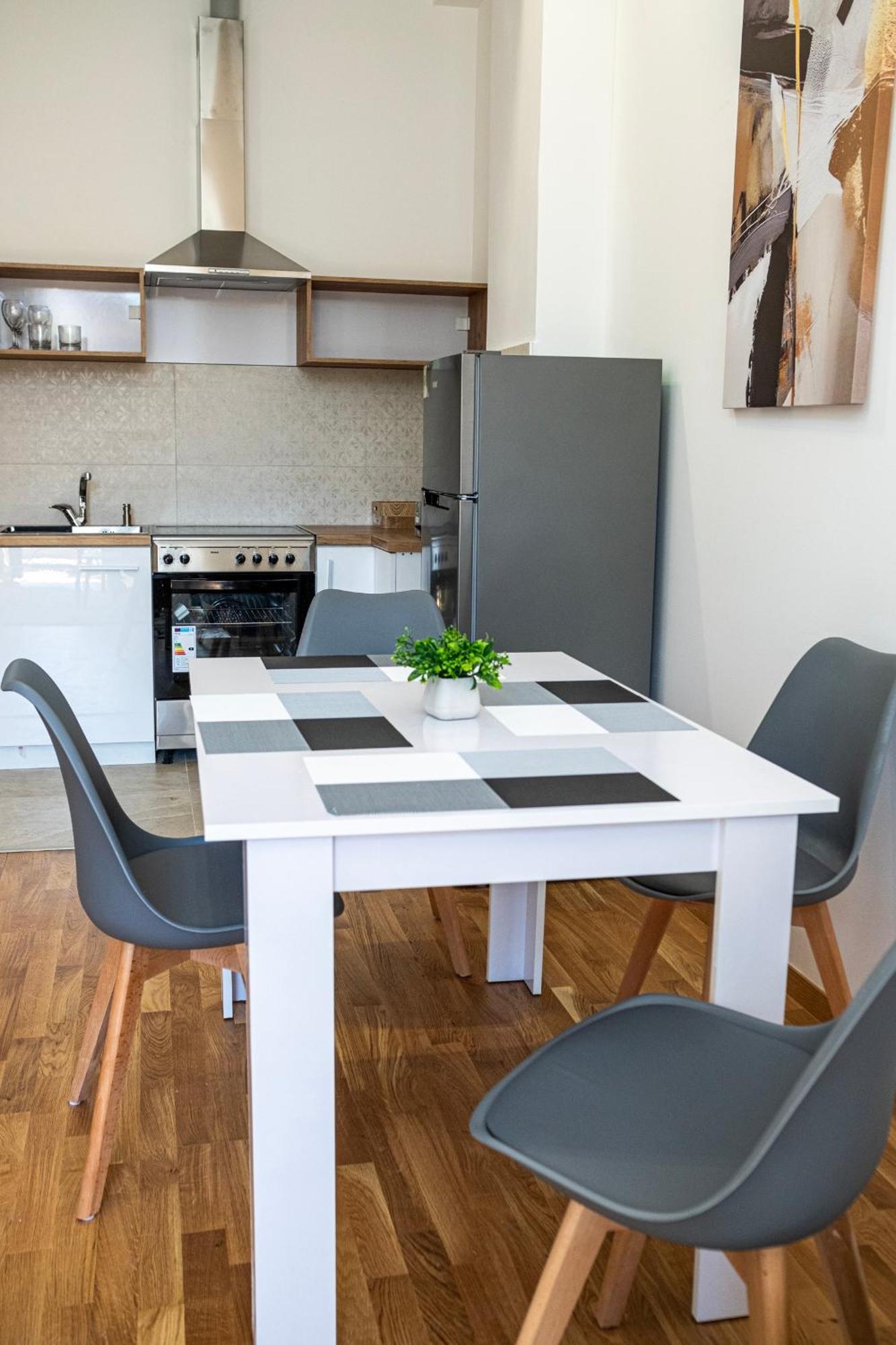 Home Art Apartments Skopje Eksteriør bilde